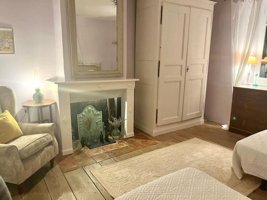 La Maison De Mama C: Charming French Village Home Sainte-Colombe-sur-lʼHers 외부 사진